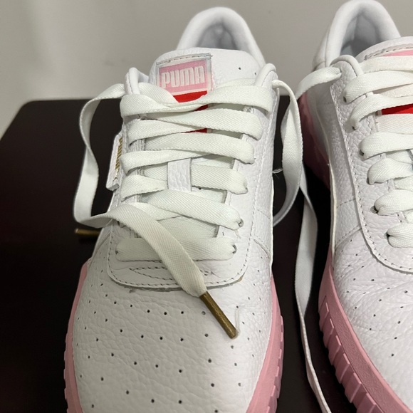 Women’s Puma - Picture 10 of 10